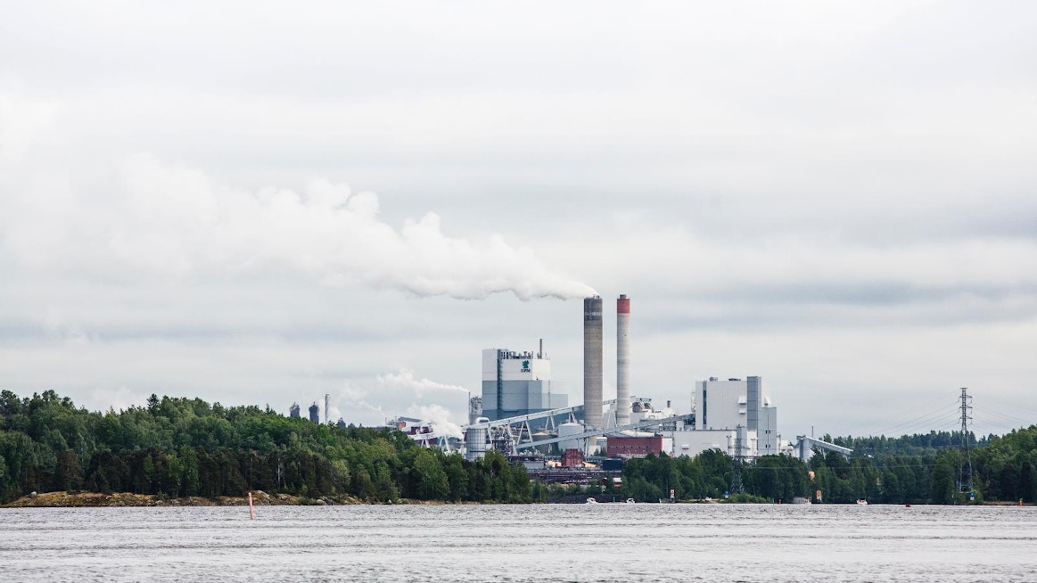 Yara ja UPM kehittävät yhteistyönä kierrätyslannoitetta. Kuva on Kaukaan tehtaalta Lappeenrannasta.
