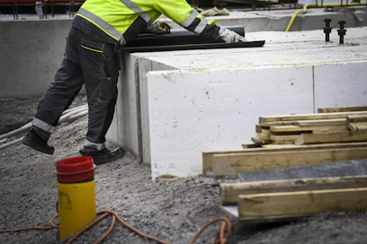 Koronan aiheuttama epävarmuus tilakysynnästä jatkuu vielä pitkään toimitilarakentamisessa. Lehtikuva / Emmi Korhonen