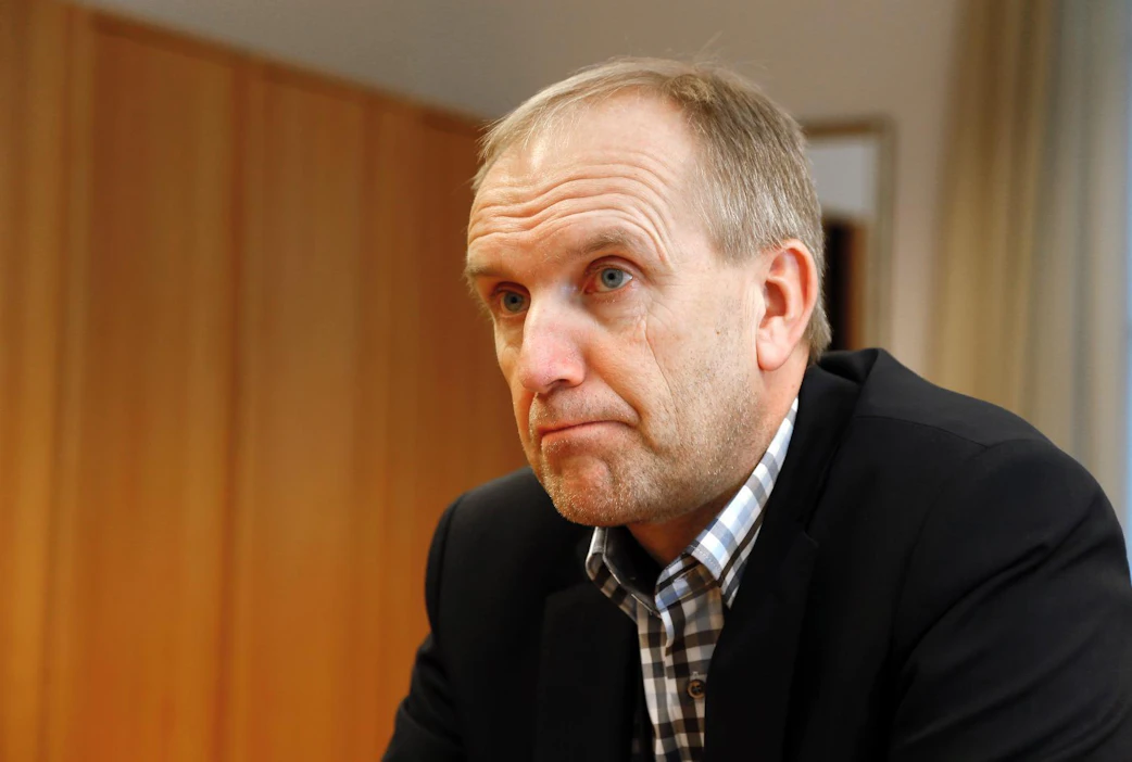 Juha S. Niemelän mukaan hallitus sorvaa metsänomistajien sukupolvenvaihdosta koskevan esityksen valmiiksi ennen kesälomia.