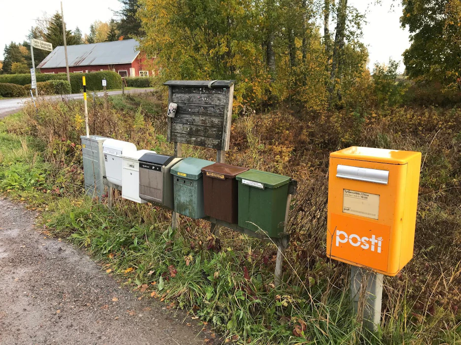 Haja-asutusalueella jakelu on keskimäärin viisi kertaa kalliimpaa kuin keskustoissa.