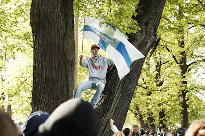 Keväällä tehdyn kyselyn mukaan 86 prosentin mielestä on onni ja etuoikeus olla suomalainen. LEHTIKUVA / RONI REKOMAA