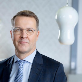 Altian toimitusjohtaja Pekka Tennilä on yhdistyneen yhtiön Anoran toimitusjohtaja.