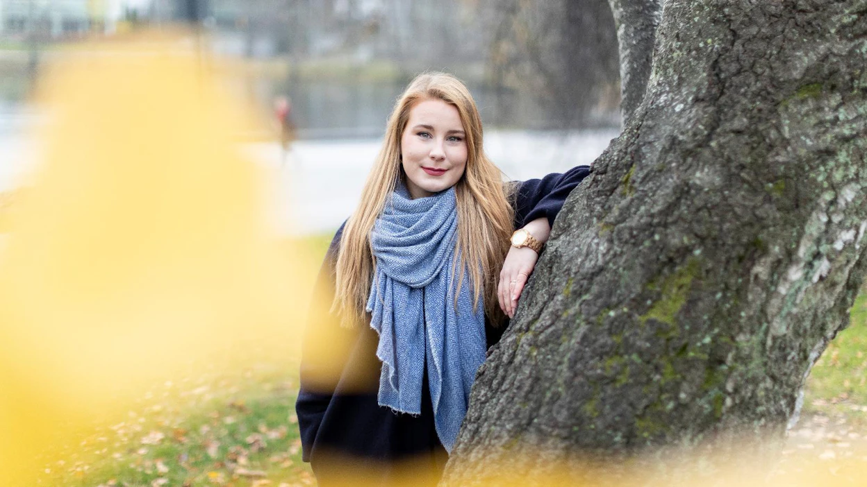 Iiris Suomela toimii vihreiden puheenjohtajan Maria Ohisalon sijaisena tämän vanhempainvapaan ajan.