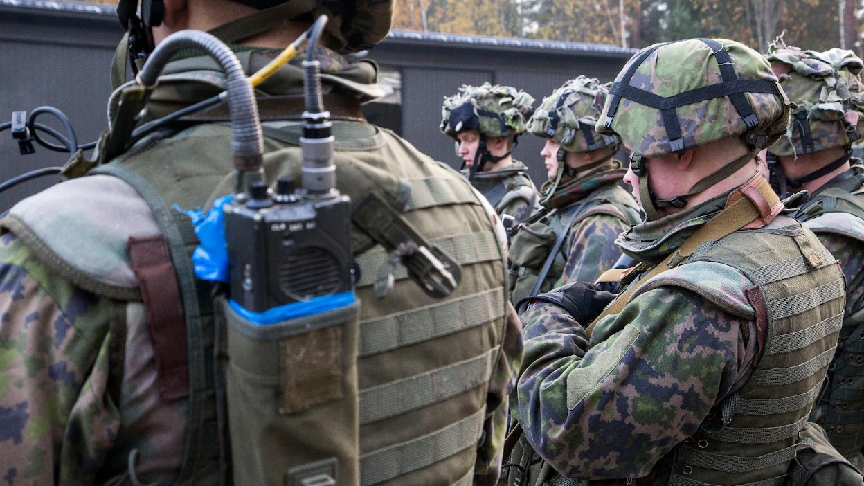 Reserviupseerit kannattavat Nato-jäsenyyttä muuta väestöä enemmän.
