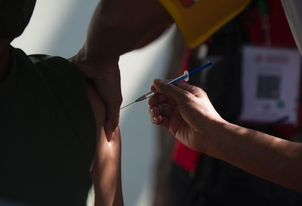 Koronarokotukset on jo aloitettu muun muassa Yhdysvalloissa ja Britanniassa. LEHTIKUVA/AFP