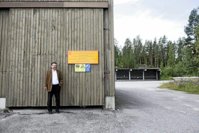 Sarakallio Kiinteistöt Oy osti Keuruun varuskunta-alueen.  Kuvassa johtaja Timo Kauppinen.