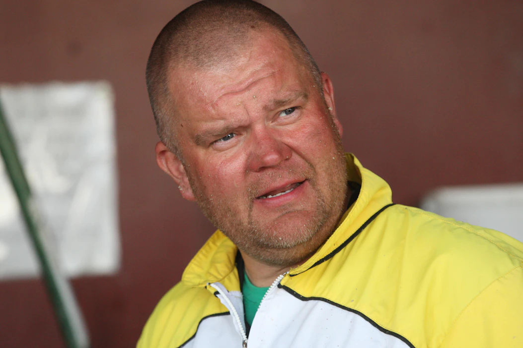 Voittoa vaille tuhannen ykkössijan miehen Teemu Okkolinin illan toivo on Tammasarjan Sirun Sikke. Orimattilalaisen valttikortti huomisiin Vermon raveihin on Vuaran Suvetar.