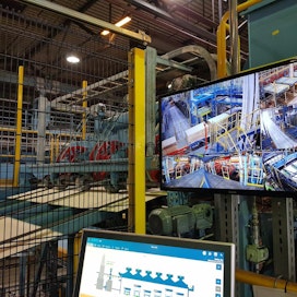 UPM:n Chudovon-tehtaan tuotevalikoima laajeni tehdaslaajennuksen jälkeen.parilla tuotteella. Koneet tehtaalle on toimittanut Raute.