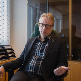 &quot;Maakuntavaaliehdokkaan täytyy olla ylikunnallinen. Kyläpoliitikot eivät pääse läpi&quot;, Mäntyharjun kunnanjohtaja Jukka Ollikainen arvioi.