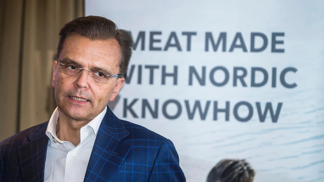 HKScanin toimitusjohtaja Jari Latvanen lupaaa yhtiön osallistuvan aktiivisesti parhaillaan käytävään keskusteluun lihantuotannon ympäristövaikutuksista.