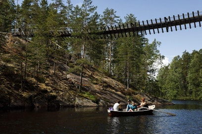Metsähallituksen turvallisuusohjeet ovat valtakunnalliset, eikä hankalammille retkikohteille ole tehty erillisiä turvallisuusasiakirjoja, vaikka Tukes niitä edellyttää. LEHTIKUVA / RONI REKOMAA