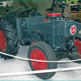 Mercedes-Benz OE Dieselschlepper -traktori, Daimler-Benz AG vuosina 1928–31 Stuttgart ja Mannheim, Länsi-Saksa