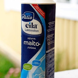 Valio myy laktoosittomia maitojuomia Suomessa Eila-tuotemerkillä.