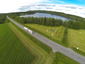 Kokoomuksen maaseutuvaltuuskunta haluaa tavoiteohjelmallaan selventää myös maaseudun ja kaupunkien välisen symbioosin merkitystä kuluttajille ja päättäjille.