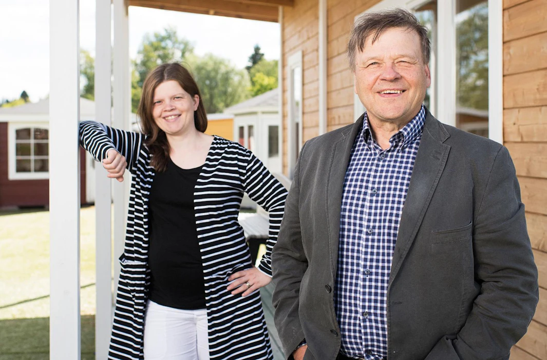 Pekka Luoma jatkaa toistaiseksi Luoman Oy:n johdossa, mutta seuraajaa etsitään. Isää on vaikea korvata, talousjohtaja Sanna Luoma-Marttala on huomannut.