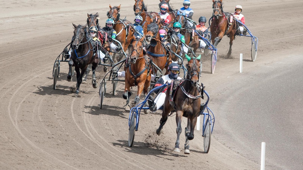 Lauantain ravit näytetään TV:ssä antenniverkon kanavapaikalla 26.