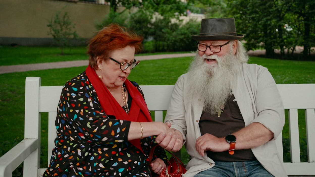 Deittaavat daamit on erilainen rakkausreality.