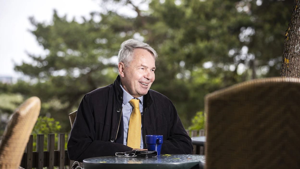 Pekka Haavisto oudoksuu vihreiden kategorisoimista vasemmistopuolueeksi. Puolueeseen on tultu aina hyvin erilaisista taustoista.