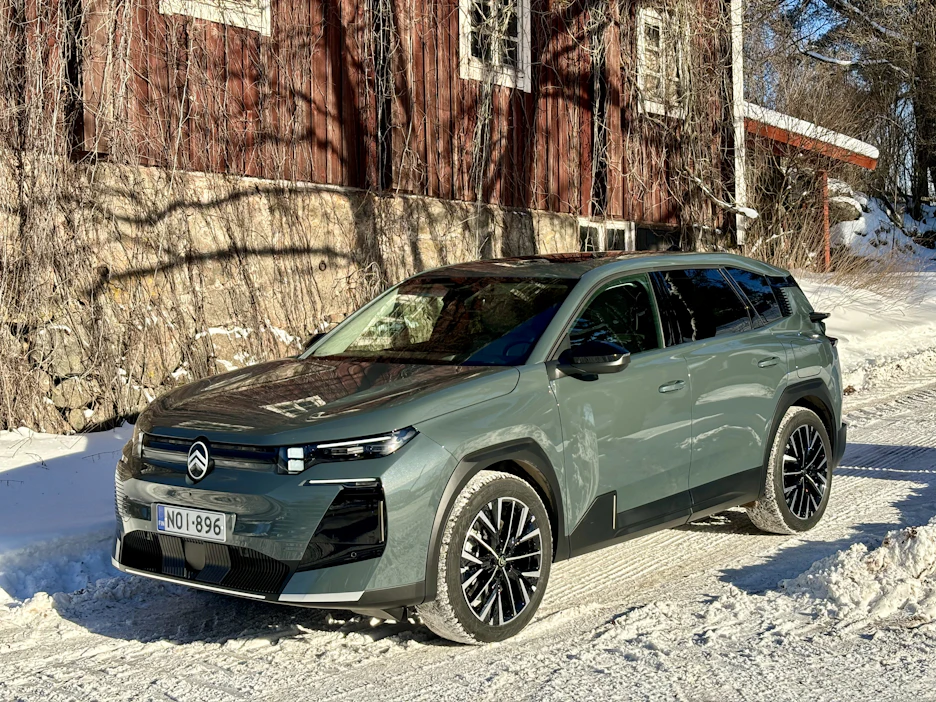 Citroënin lippulaivana toimii uusi C5 Aircross.