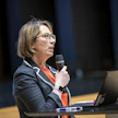 Maatalousministeri Sari Essayah (kd.) joutuu Farmari-messuilla vastaamaan tuottajien kannattavuushuoleen.