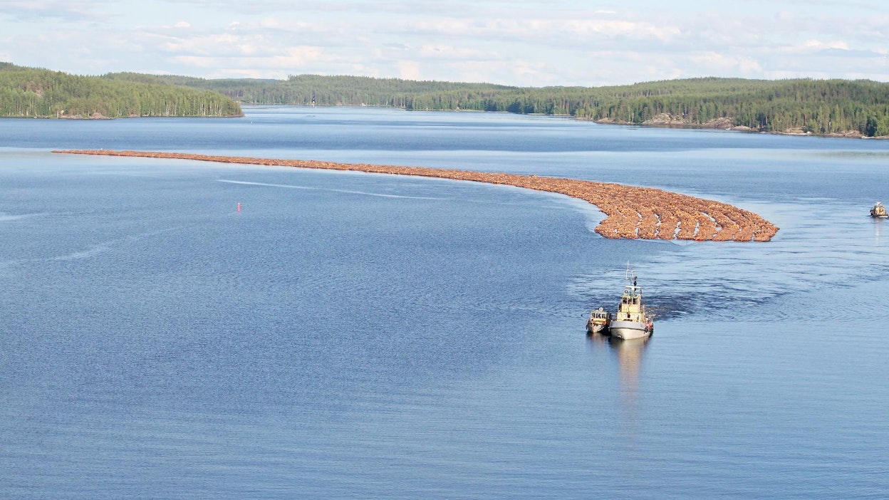 Hinaaja M/A Olli liikennöi pääasiallisesti Joensuusta Savonlinnan ja Puumalan kautta Lappeenrantaan ulottuvalla reitillä.