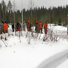 Pohjois-Karjalassa oli viisi susilupaa. Jahteihin osallistuneet kuvasivat sutta vaativaksi metsästettäväksi.