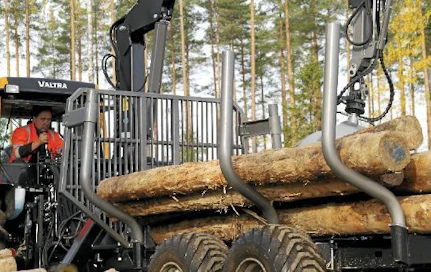 Palmsin sermi on tukevista materiaaleista tehty ja sen ylöspäin kapeneva muotoilu seuraa hyvin karkoita. Karikat ovat myös todella jämerät: putken halkaisija on peräti 89 mm ja seinämän vahvuus 8 mm. Kronoksen karikat ovat alaosistaan kaksinkertaisella putkituksella.