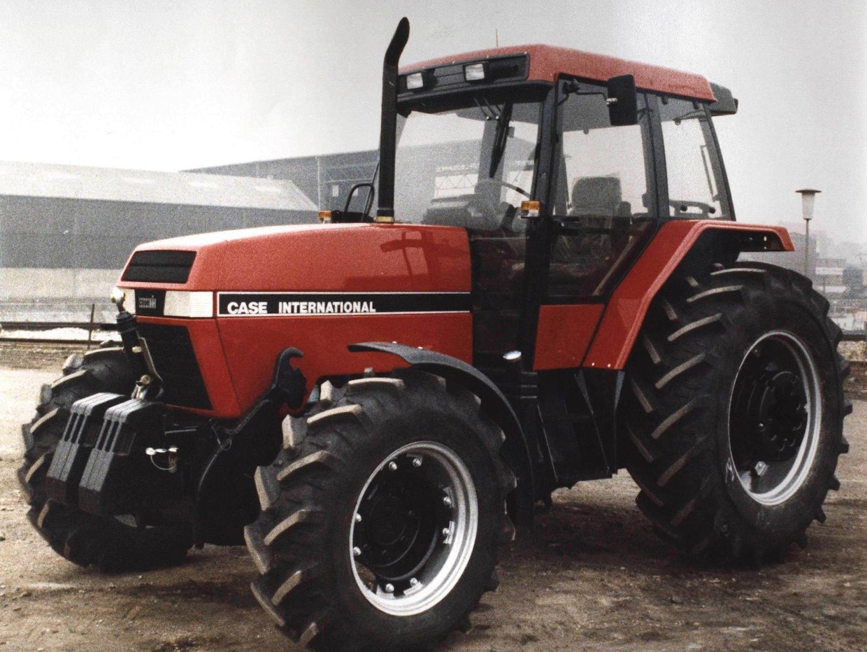 Case Maxxum 5100 -traktori.