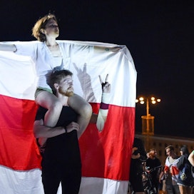 Valko-Venäjän protestit saivat alkunsa toissa viikonloppuna pidetyistä presidentinvaaleista. LEHTIKUVA / AFP