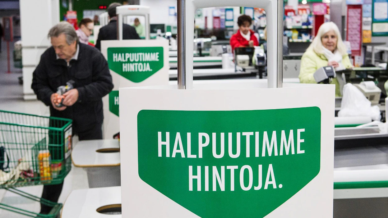 Uusi alkoholilaki on näkynyt ruokakauppojen hyllyllä heti vuoden vaihduttua, kun maksimissaan 5,5 prosentin vahvuiset juomat ovat saapuneet myymälöihin.