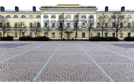 Ulkoministeriö on vahvistanut, että tapaaminen järjestetään Helsingissä, mutta tarkkaa paikkaa ei ole kerrottu julkisuuteen.