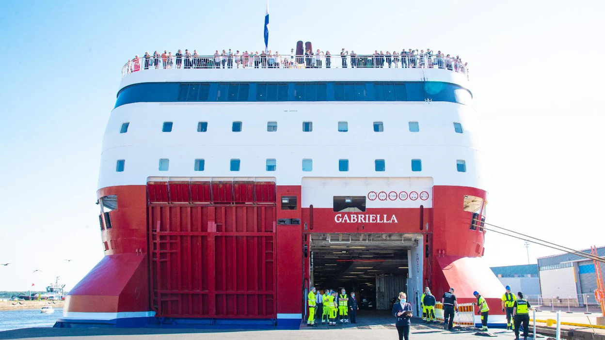 Laivaliikenteen kannattavuus on tehnyt pohjakosketuksen koronan takia. Viking Line kuului vuonna 2020 varustamoihin, joka sai Traficomilta yksittäisenä tukena yli 500 000 euroa aluksilleen. Kuvituskuva.