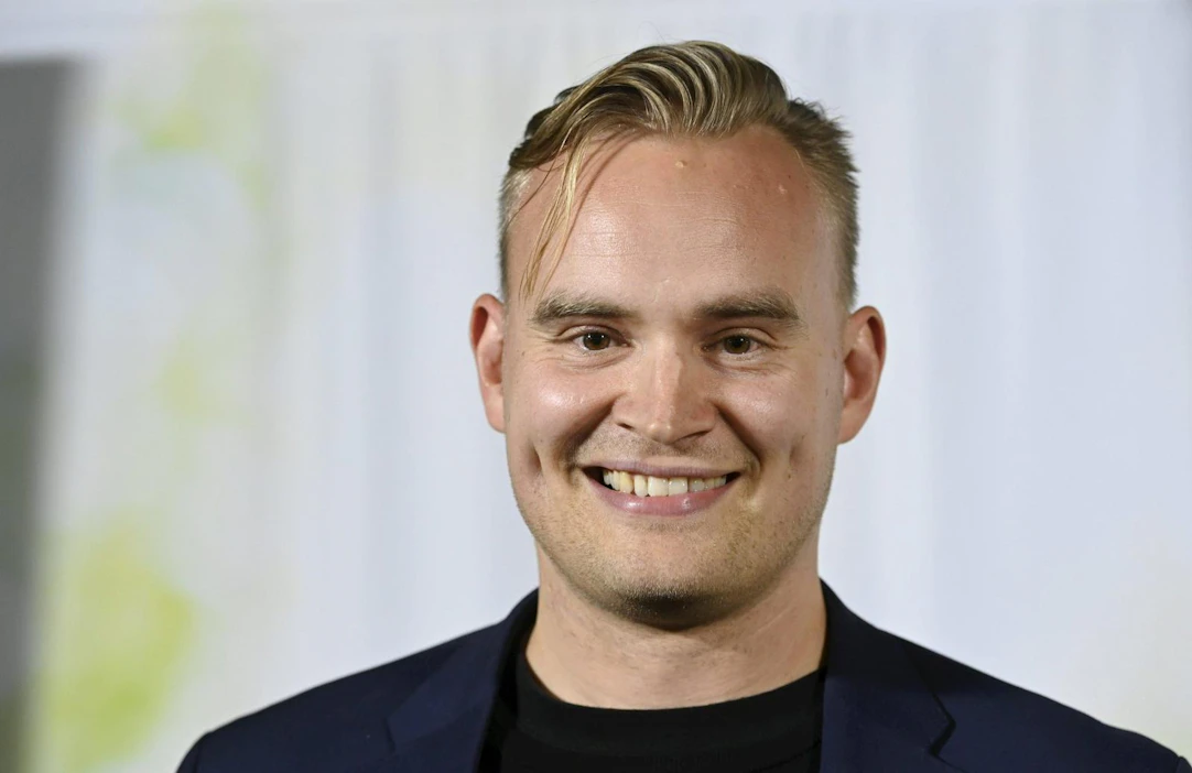 Ministerivalinnoissa sivuutettu Atte Harjanne on yksi halukkaista eduskuntaryhmän puheenjohtajaksi.