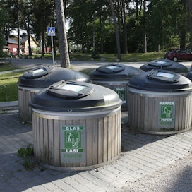 Vuonna 2024 jätehuollon perusmaksuja kerättiin Kierrätysteollisuus ry:n mukaan saatavilla olevien tietojen perusteella noin 54 miljoonaa euroa. Kuvituskuva.