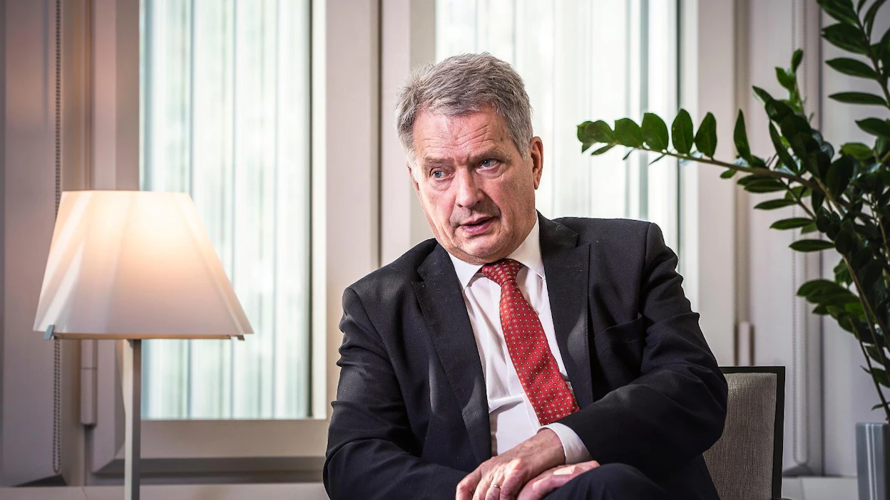 Presidentn kanslia kertoo Sauli Niinistön altistuneen koronavirukselle keskiviikkona Ruotsissa.