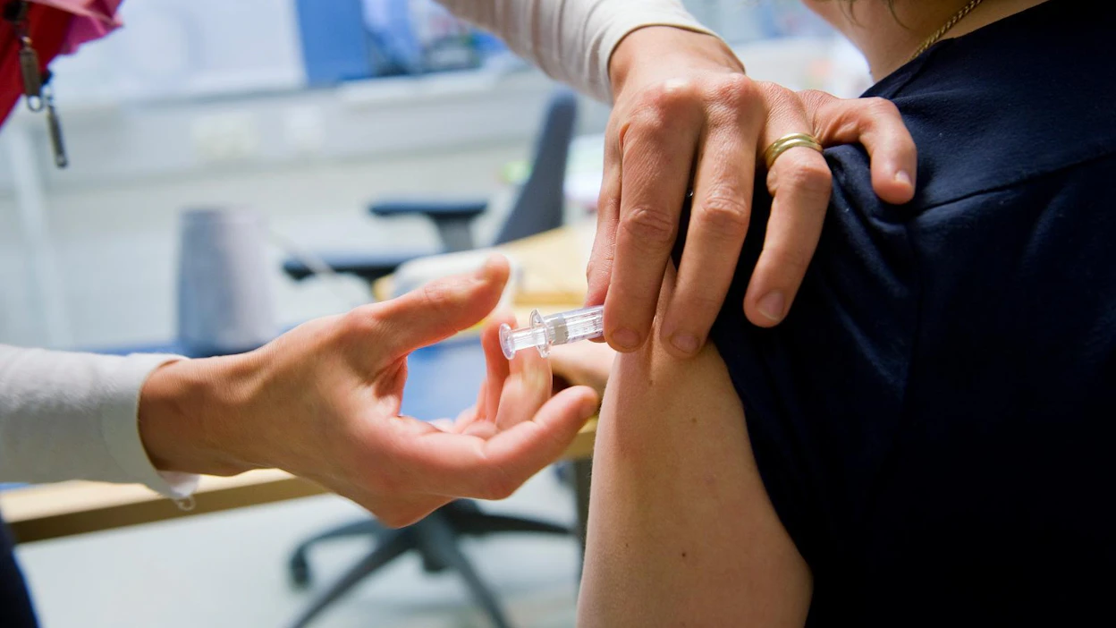 Jäykkäkouristuksen eli tetanuksen aiheuttaa Clostridium tetani -bakteeri, jota esiintyy yleisesti maaperässä. Kuvituskuva.
