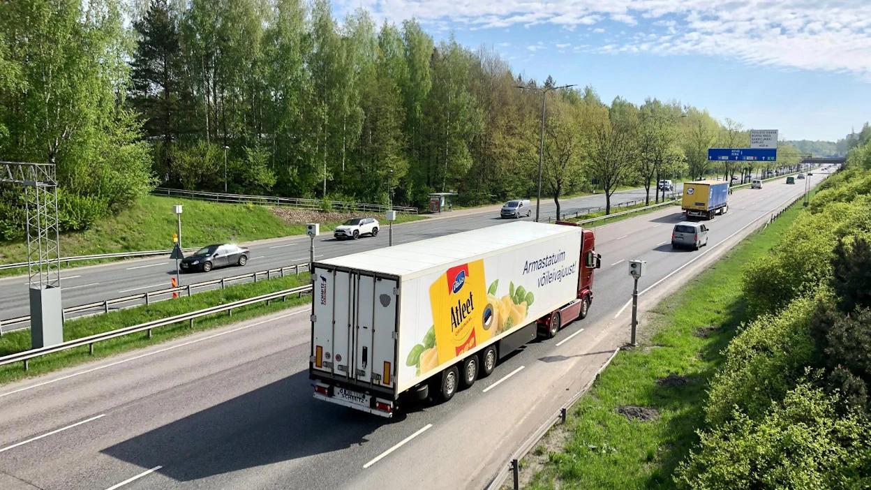 Dieselin kallistumisen vaikutus jää työryhmän mukaan kansantaloudelle maltilliseksi, mutta se voi silti kirpaista vientiteollisuutta.