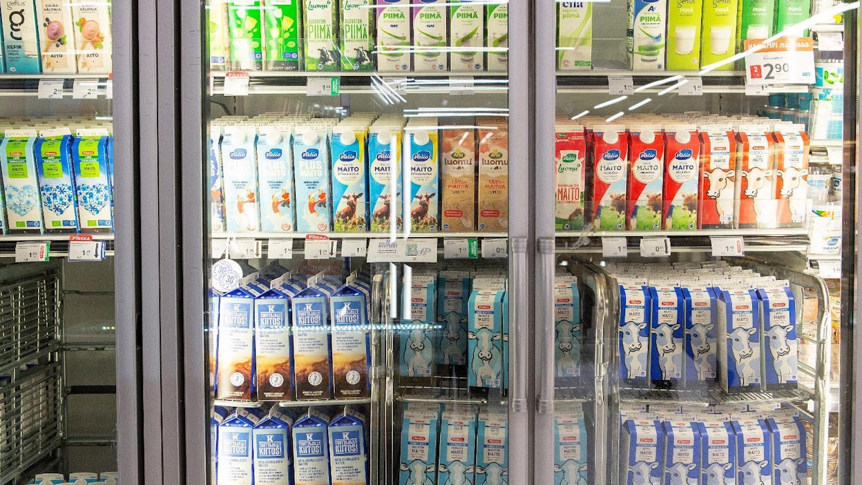 Nestemäisten maitotuotteiden kulutus laskee.