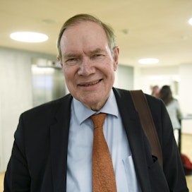 Paavo Lipponen vei pääministerinä toimiessaan vuosina 1995–2003 Suomea voimallisesti EU:n &quot;kaikkiin ytimiin.&quot;