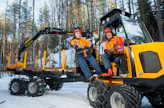 Elli ja Osmo Romusen Kinetic-pienmetsäkone on täyskäytössä tilan omissa metsissä.