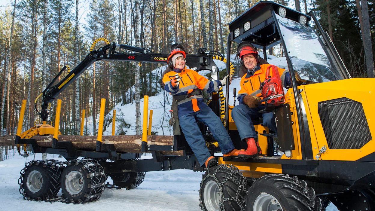 Elli ja Osmo Romusen Kinetic-pienmetsäkone on täyskäytössä tilan omissa metsissä.