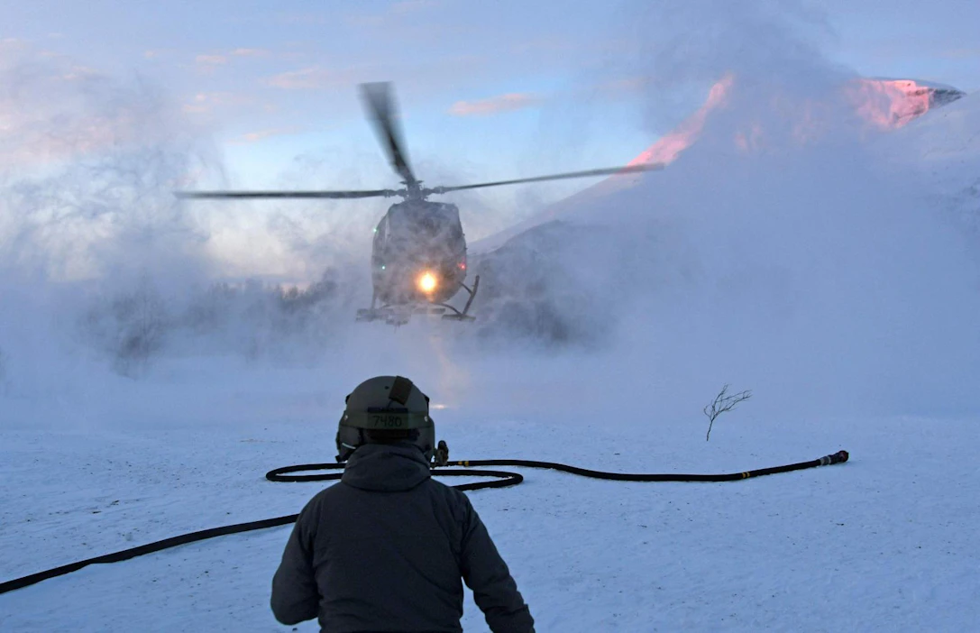 Lumivyöryn alle jääneitä etsittiin suuressa operaatiossa tammikuussa.