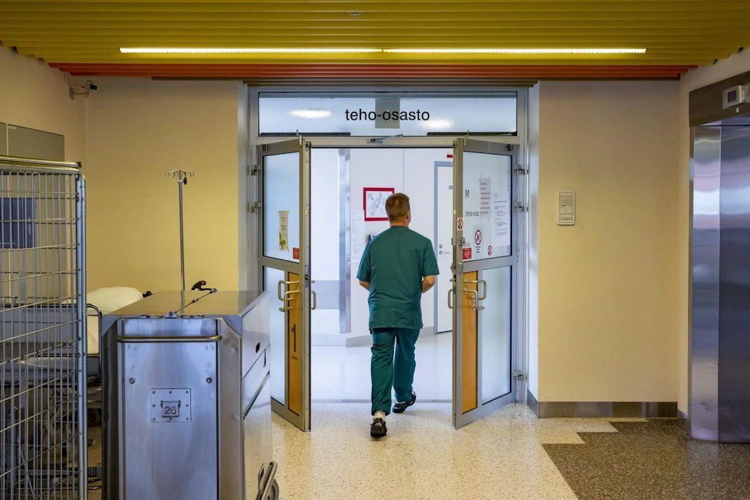 Varmistettujen koronavirustartuntojen määrä Suomessa alkaa lähestyä neljää tuhatta.
