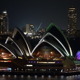 Earth Hour sai alkunsa Australian Sydneyssä vuonna 2007, ja seuraavana vuonna se kasvoi maailmanlaajuiseksi. LEHTIKUVA/AFP