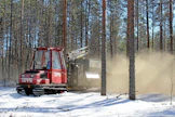 Maalevityksessä hyödynnetään olemassa olevia ajouria. Levitysleveys on noin 15 metriä ajouran molemmin puolin.
