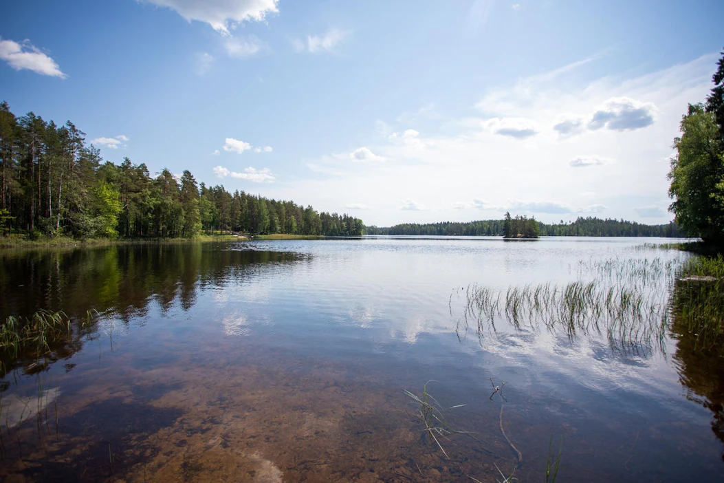 Sään ei odoteta hurjasti viilentyvän, vaikka Jaakko tänään kylmän kiven heittääkin.
