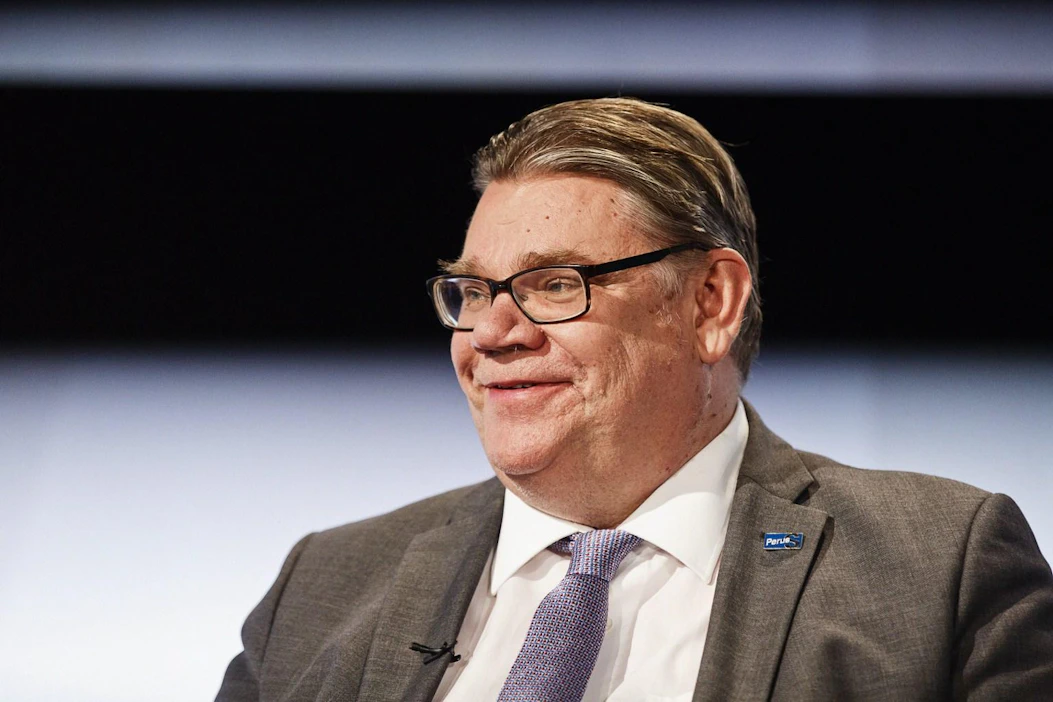Puheenjohtaja Timo Soini (ps.) on perussuomalaisvaikuttajien suosikki puolueen johtoon jatkossakin. LEHTIKUVA / Roni Rekomaa