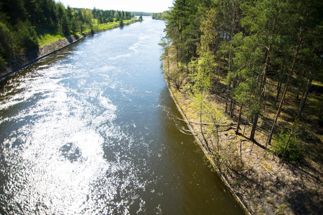 Kymijoen koski- ja virta-aueiden rajat on kartoitettu ja merkitty karttaan.