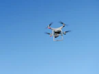 Yhdysvalloissa ollaan oltu huolissaan kiinalaisten dronejen hankkimisesta paikallisille maatiloille. Kuvituskuva.