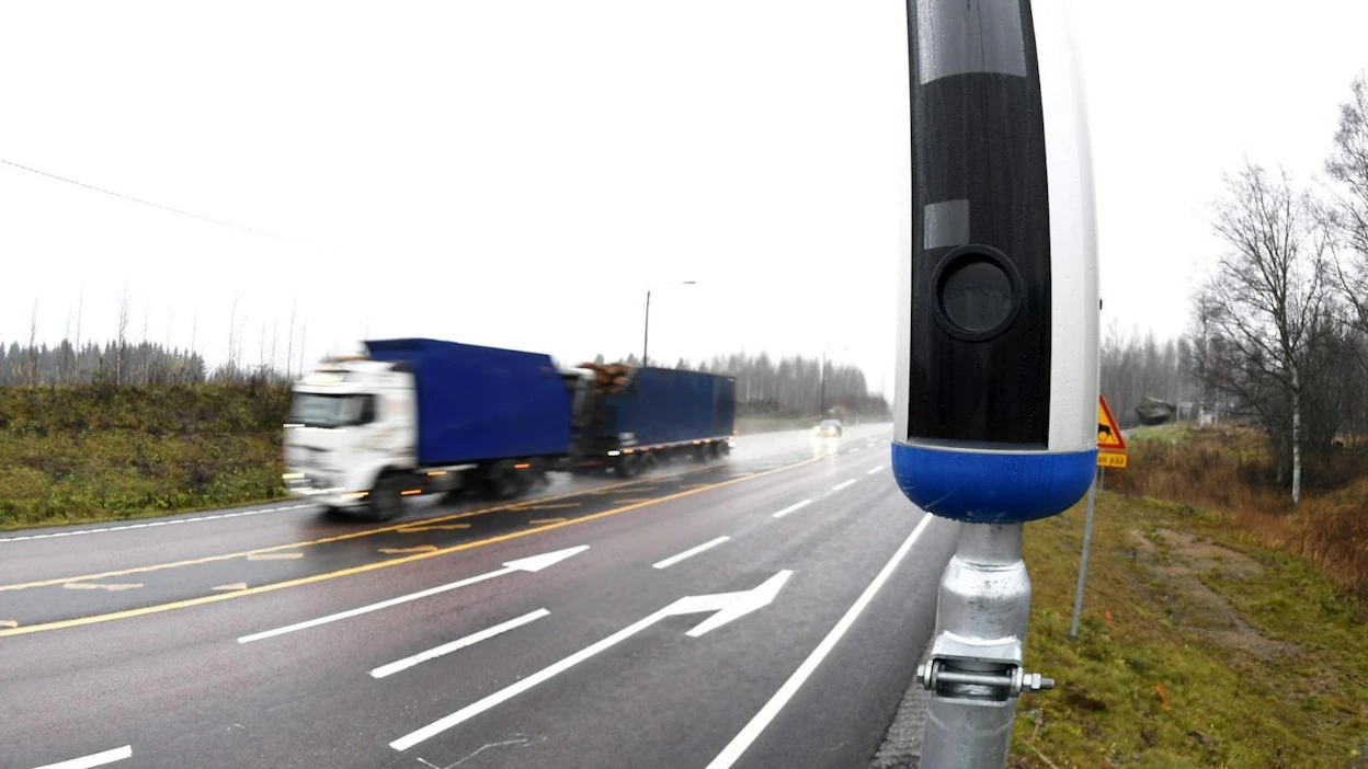 Poliisin mukaan nopeuksia tarkkaillaan erityisesti taajamissa ja alueilla, joilla ajetaan ylinopeutta.